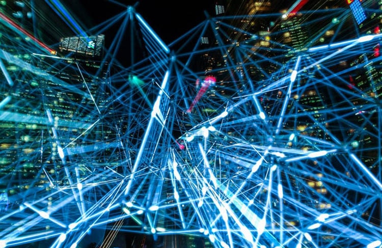 Tecnología moderna Ventajas y desventajas que son un peligro