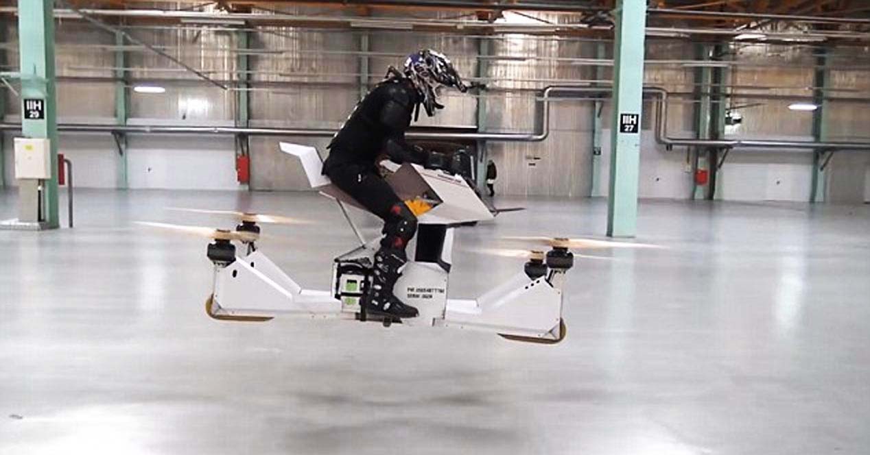 moto-voladora-con-tecnologia-de-los-drones
